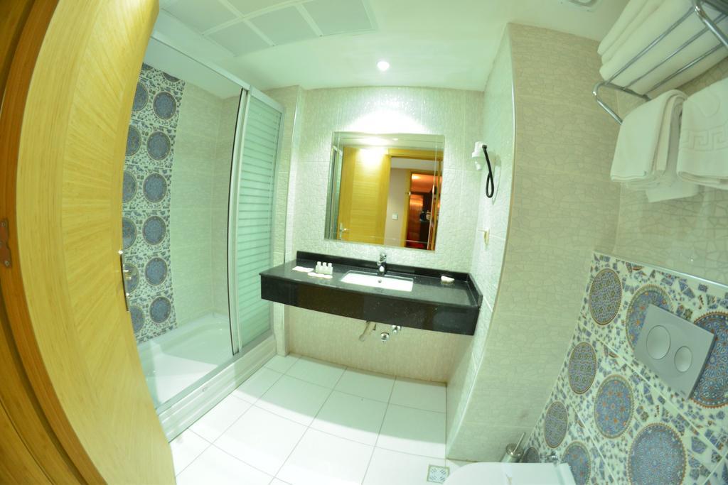 Bayazit Hotel İskenderun Extérieur photo
